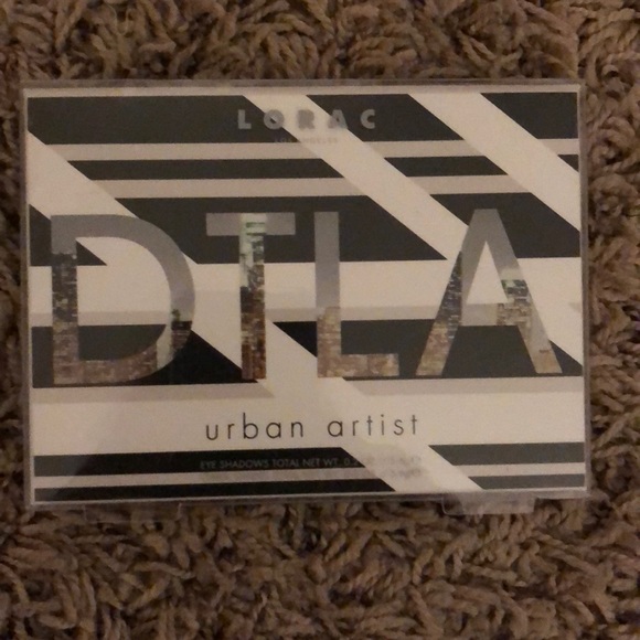 LORAC DTLA Eyeshadow & Cheek Palette - Picture 2 of 3